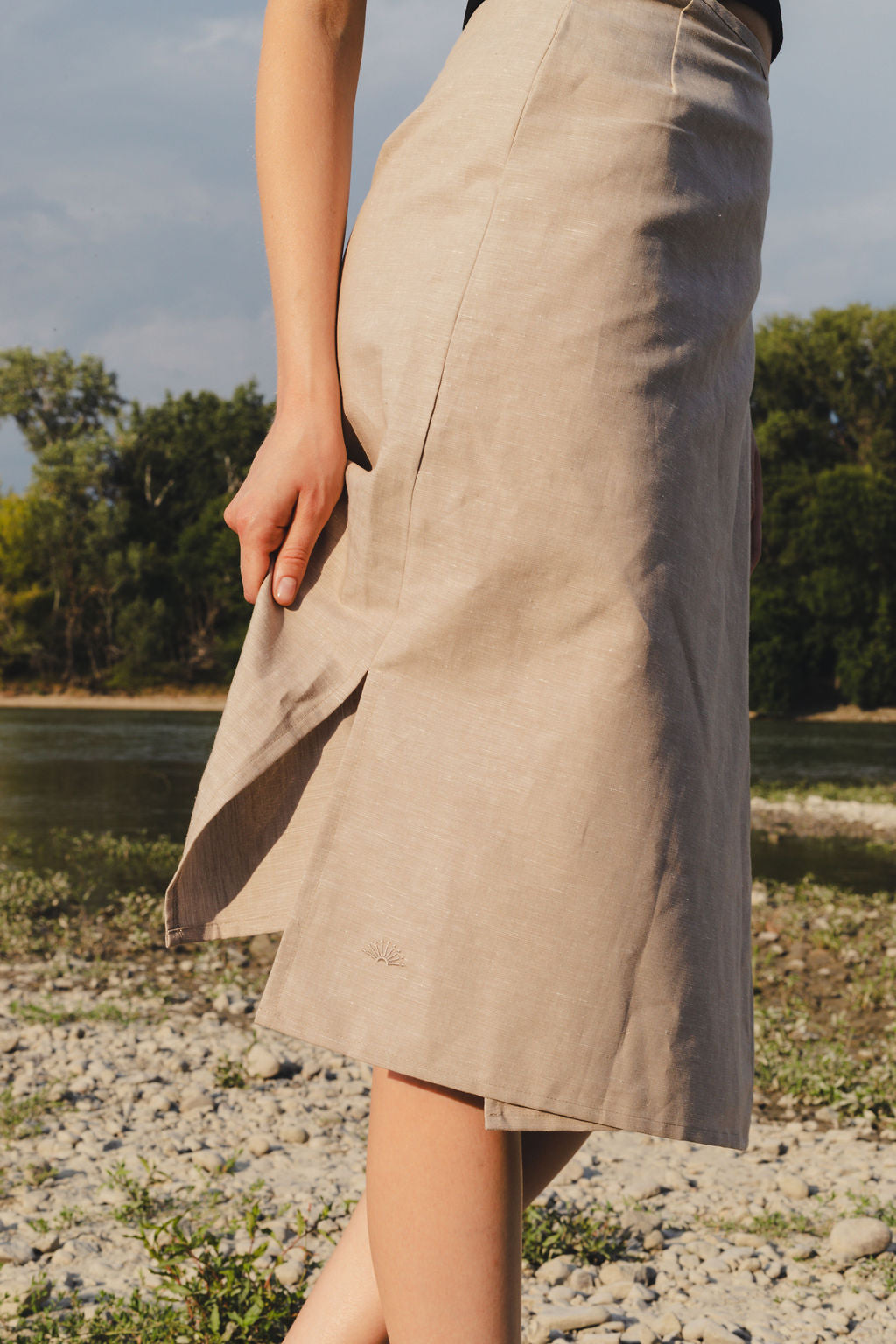 FLAP MIDI SKIRT / NATUR