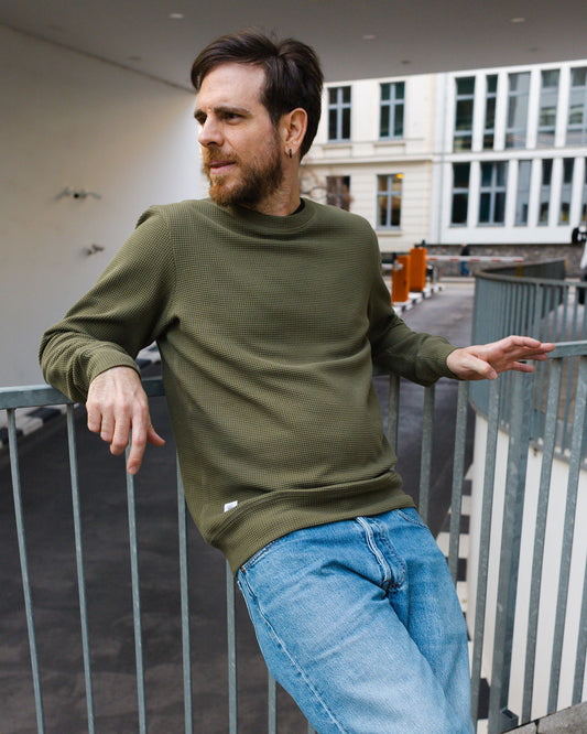HIVE CREWNECK / OLIVE