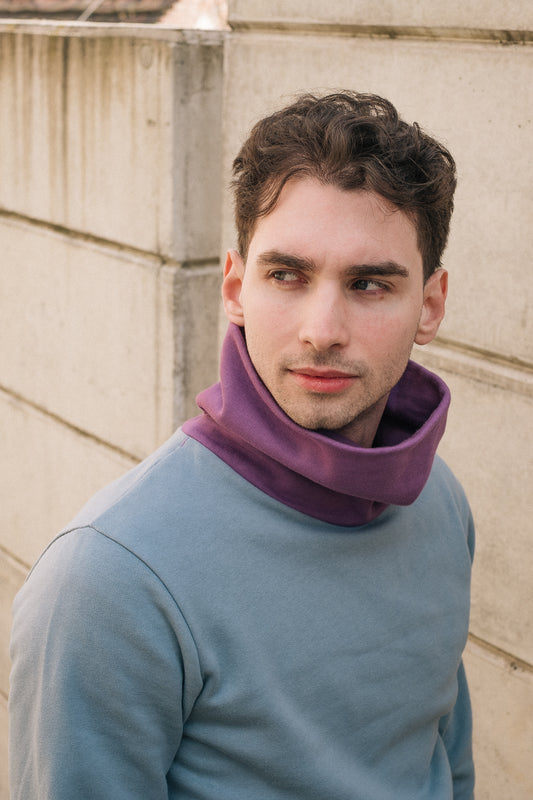 COLORBLOCK FUNNELNECK / AIR / GRAPE