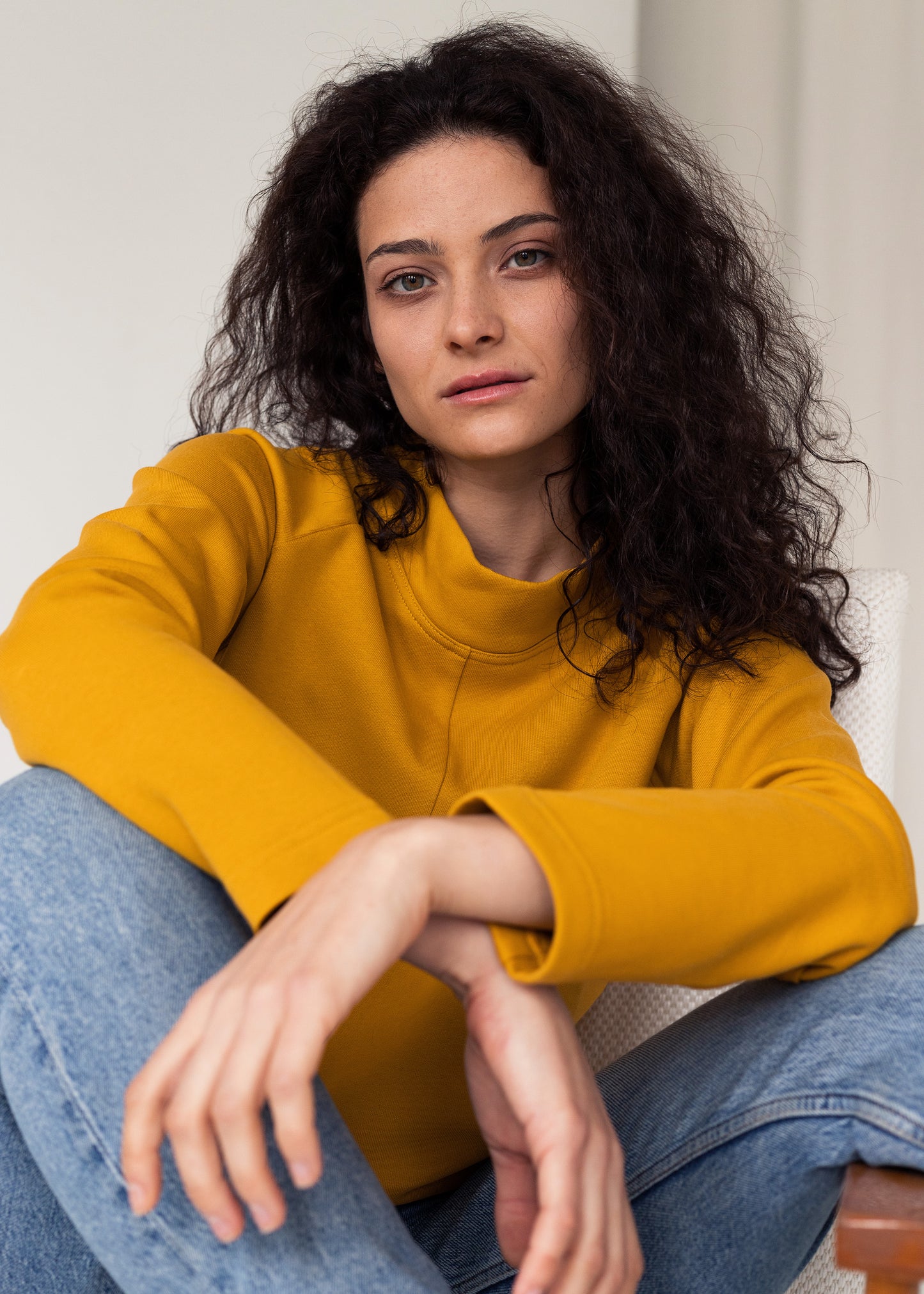 MODUL SWEATSHIRT / MUSTARD