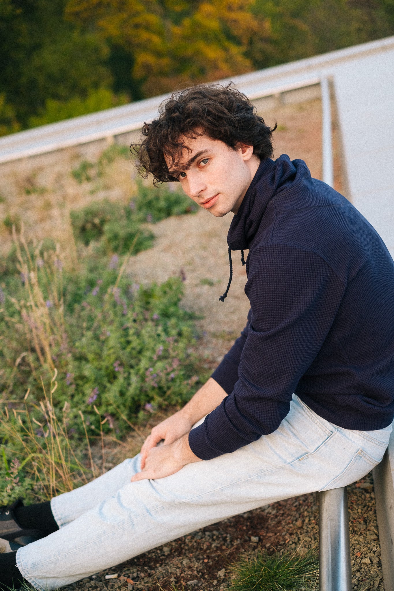 HIVE TUBE NECK SWEATSHIRT / NAVY