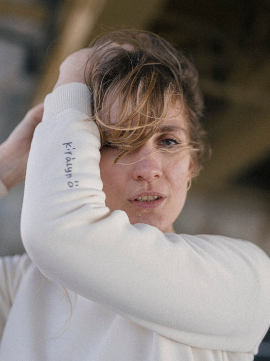 AUTISTIC ART "CHESS QUEEN" SWEATSHIRT / NUDE - Touch Me Not Clothing