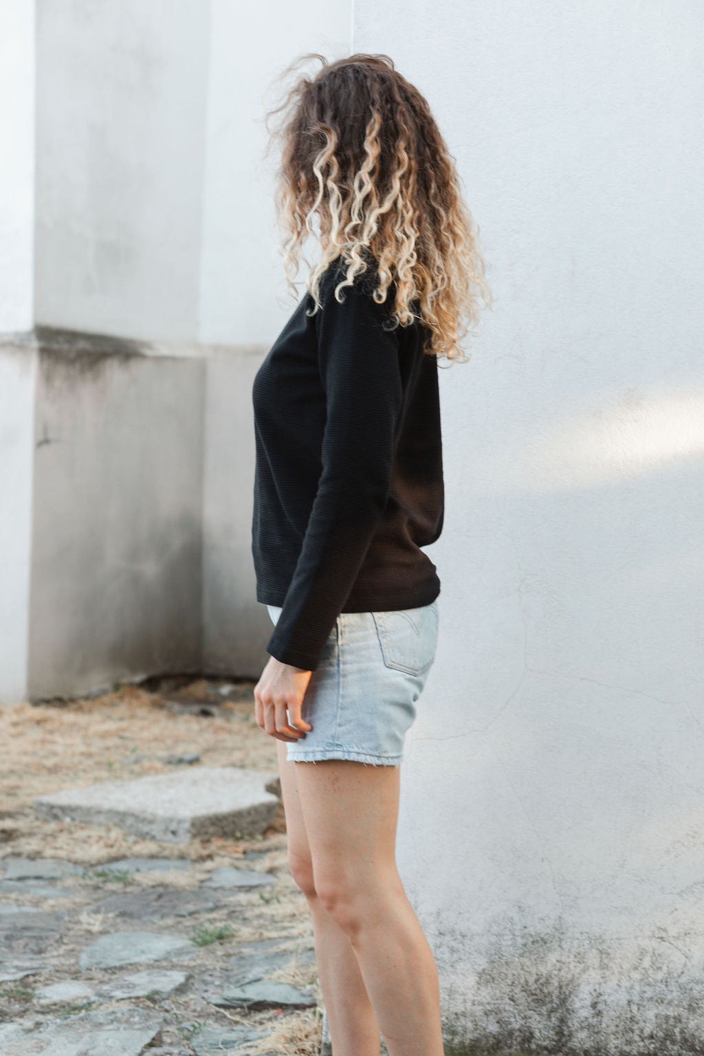 ANA CREWNECK / BLACK