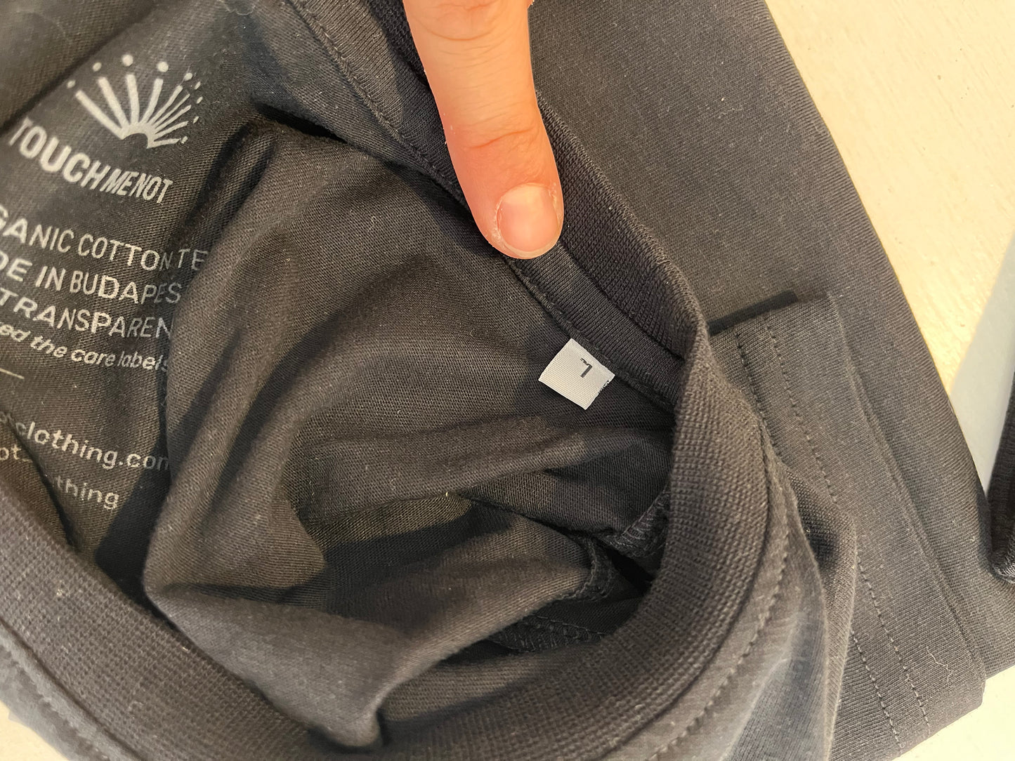 CORE TEE / BLACK 1 / imperfect