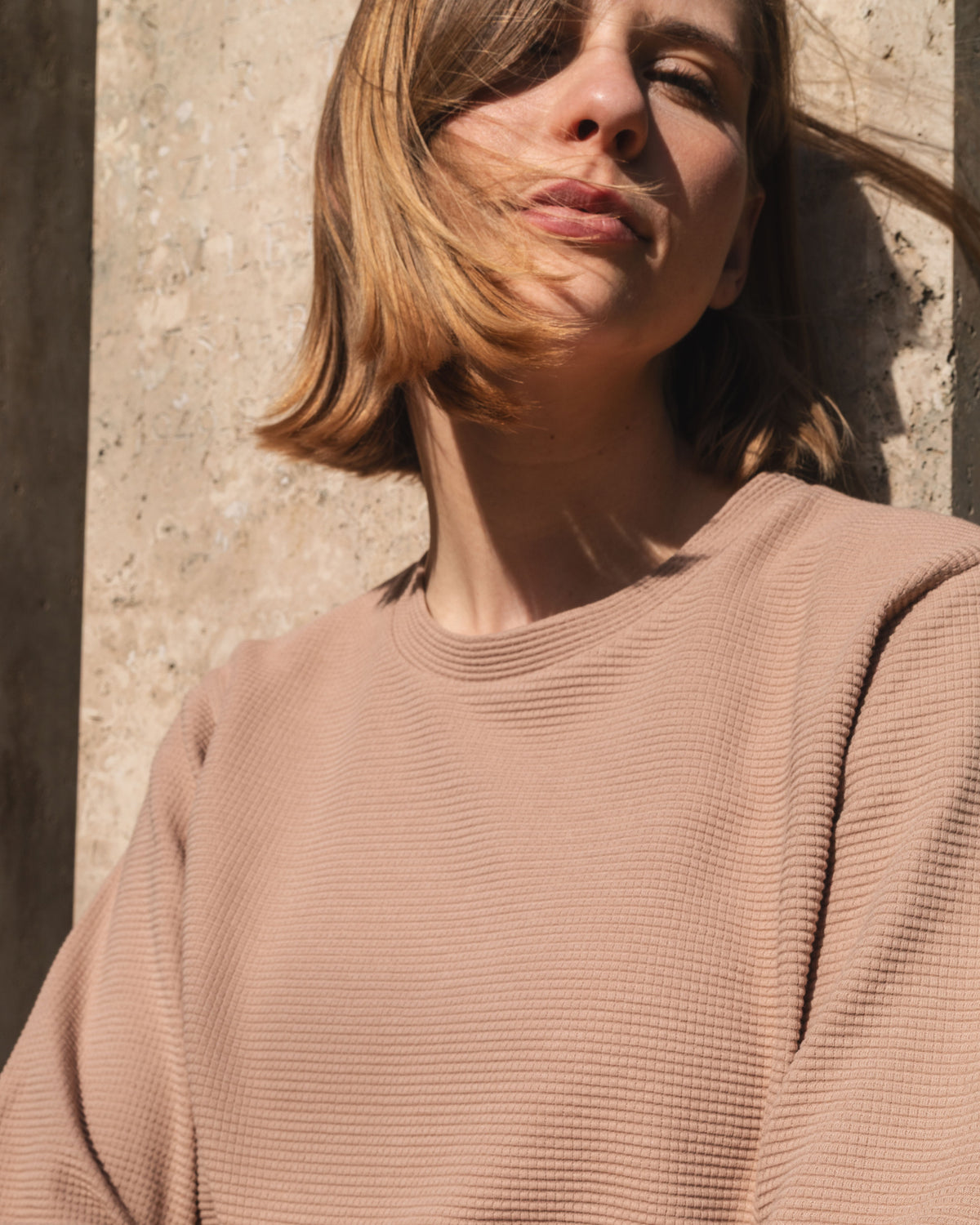 ANA CREWNECK / TAUPE