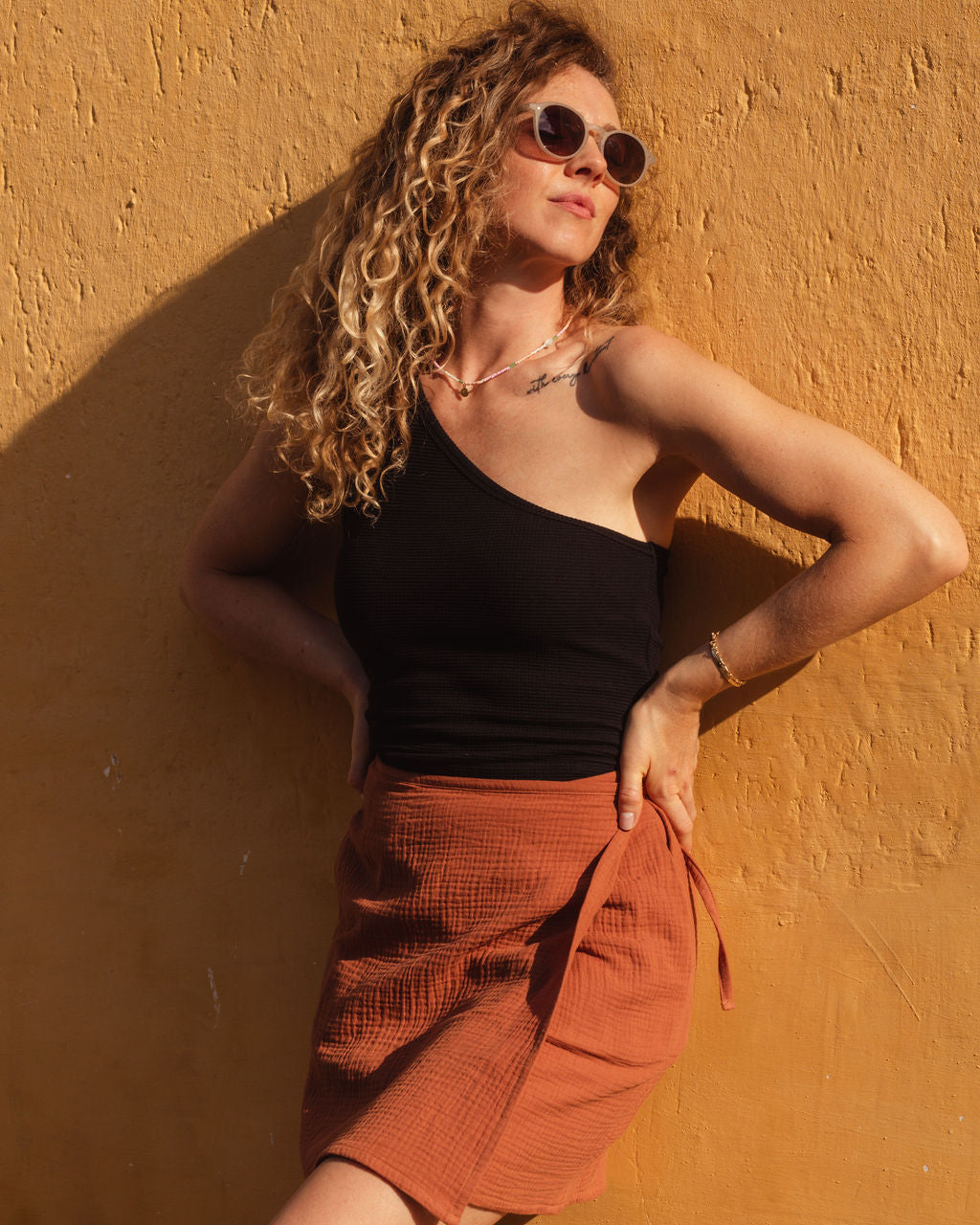 NORA TOP / BLACK