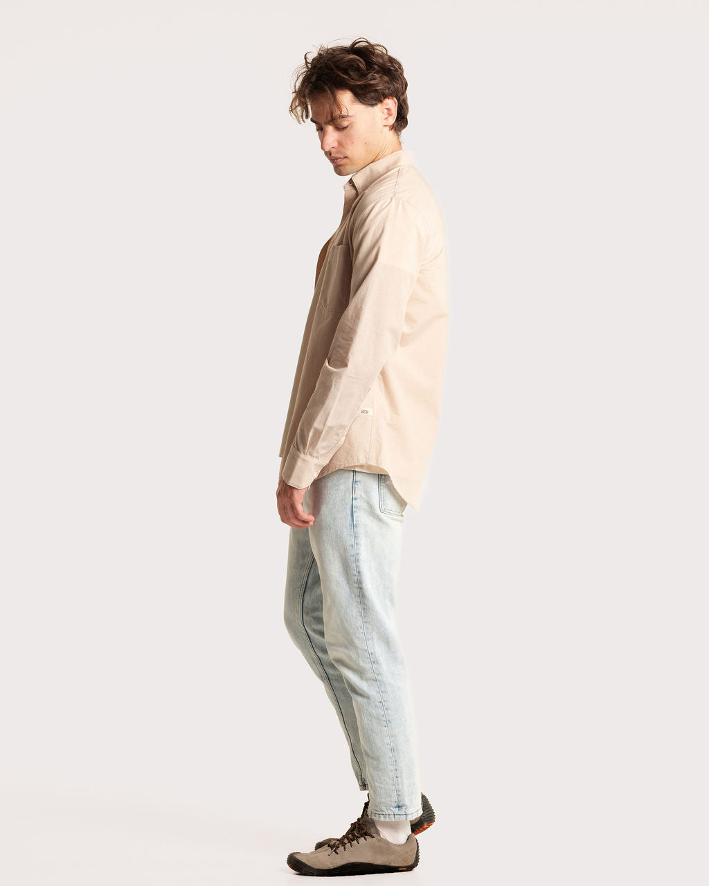 RETOUCH SHIRT / SAND CLASSIC