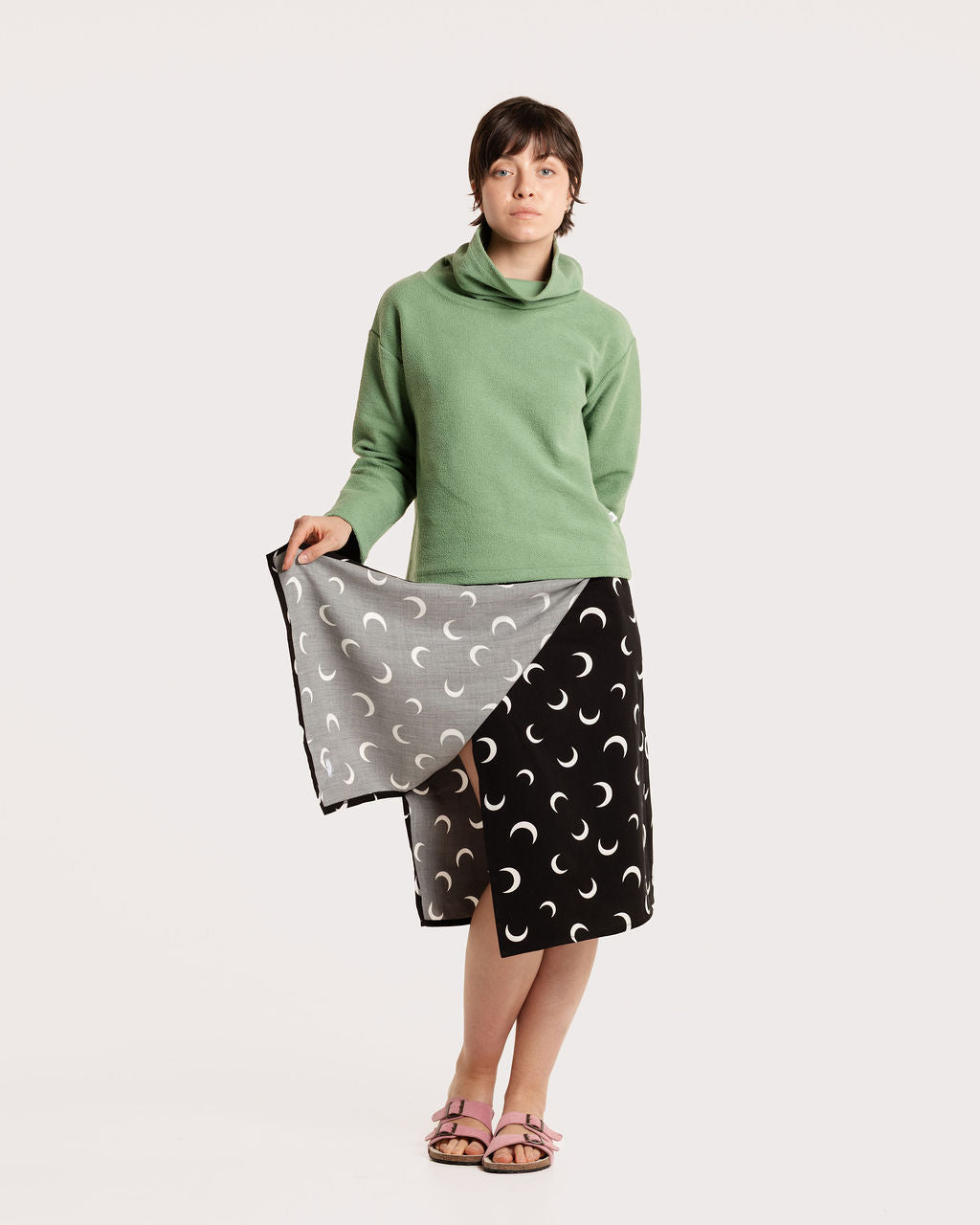 FLAP MIDI SKIRT / CRESCENT