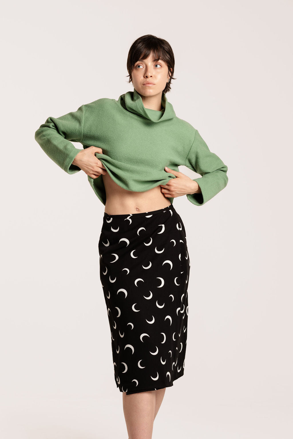 FLAP MIDI SKIRT / CRESCENT