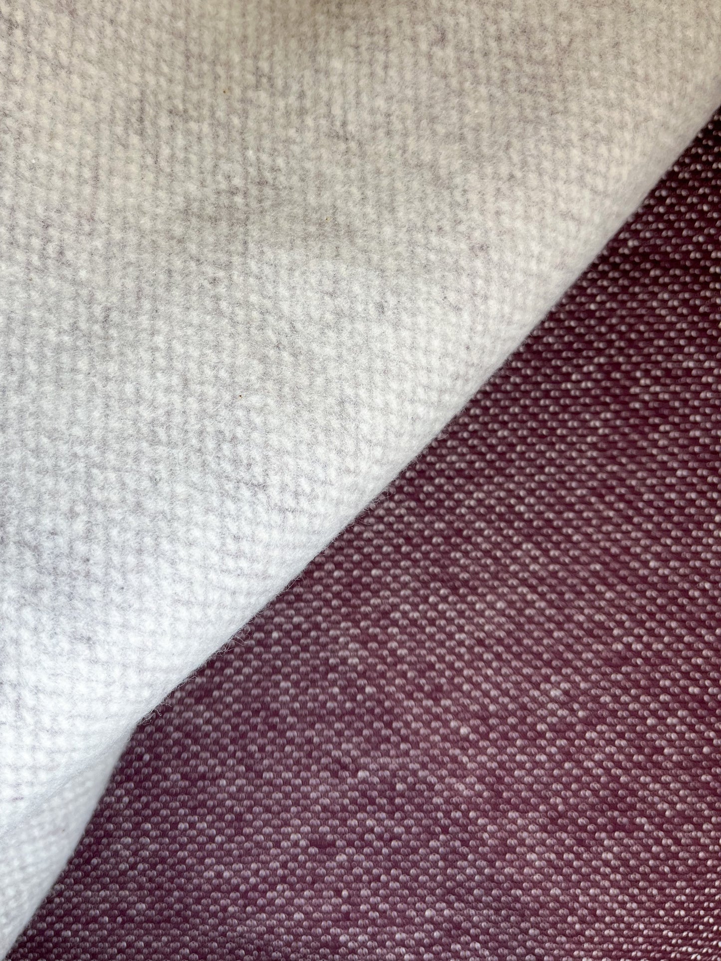 BICOLOR CREWNECK / WINE
