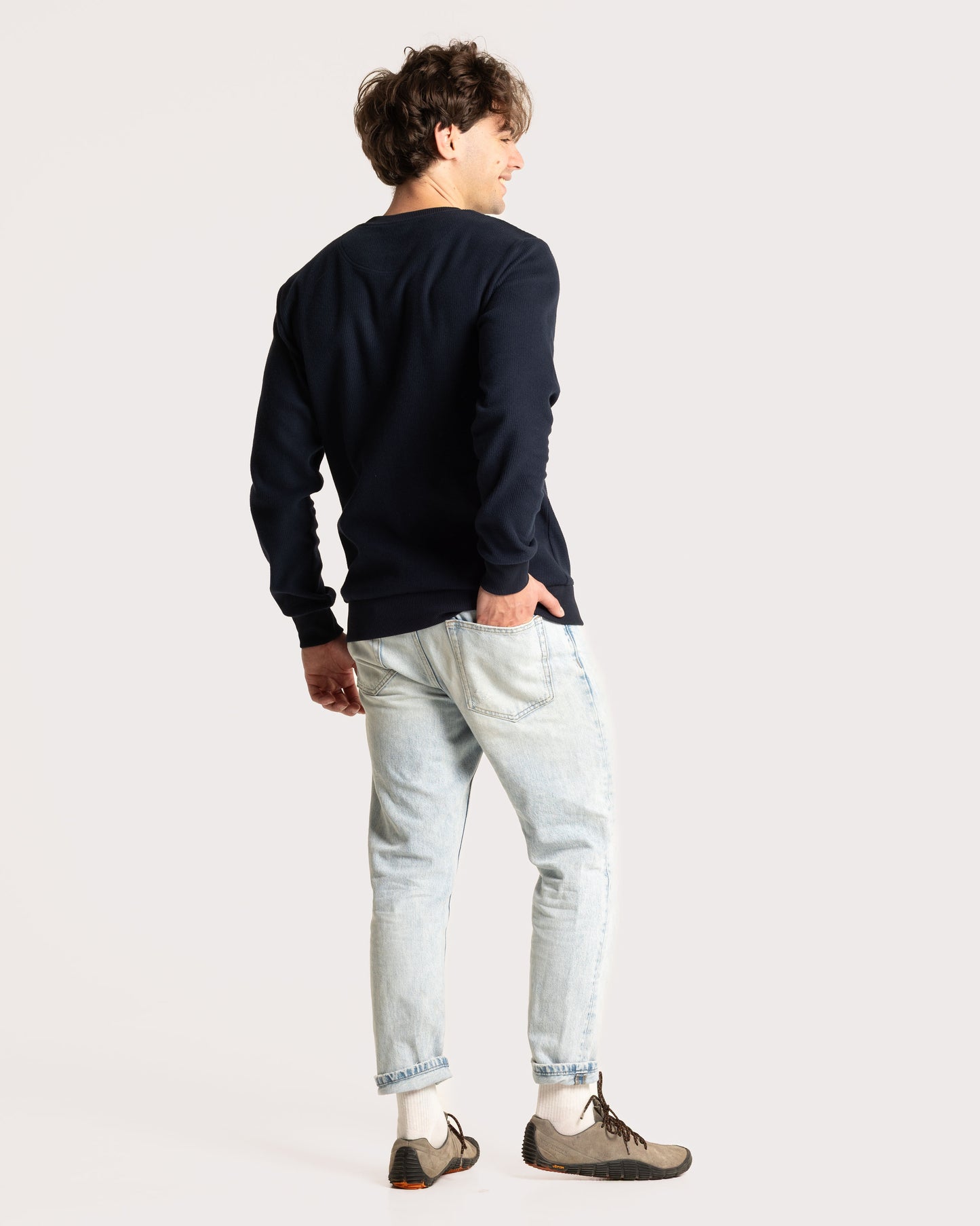 CORD CREWNECK / NAVY