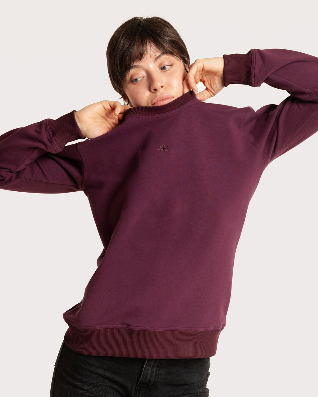 CORE CREWNECK / WINE