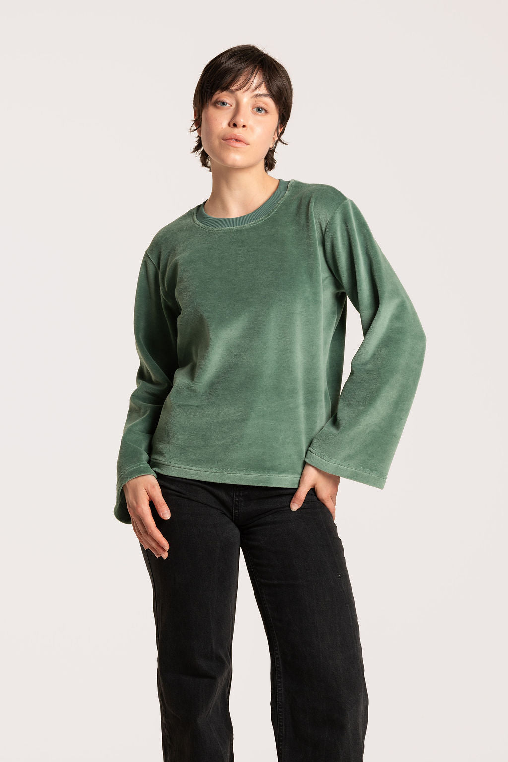 VELVET TRAPEZE / LAKE