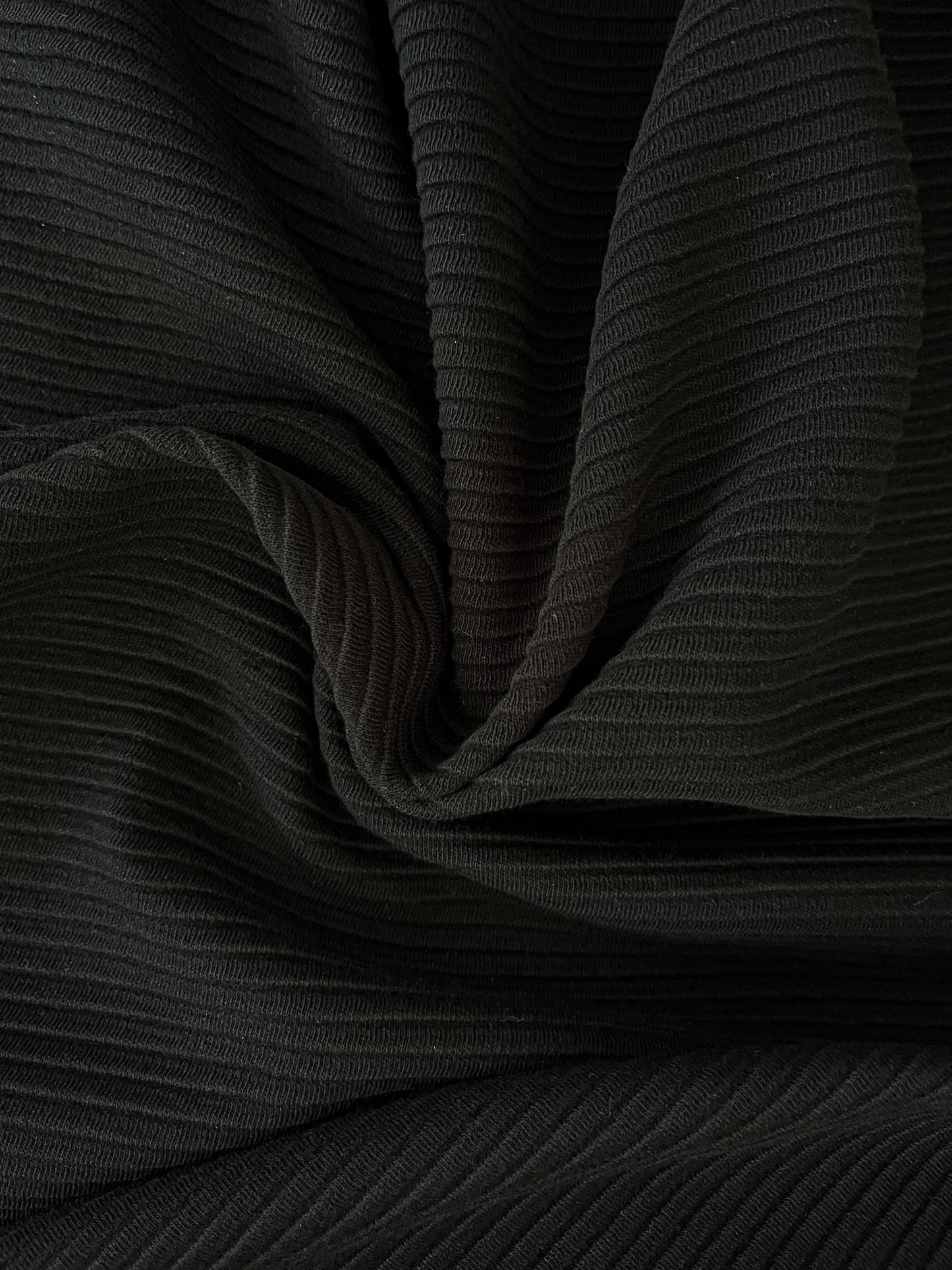 ZIGZAG / BLACK
