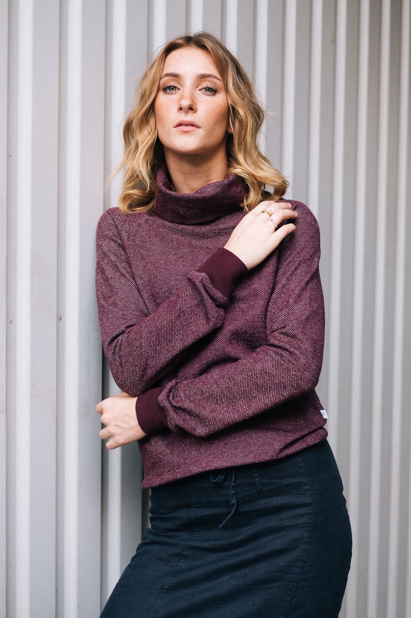 FUNNEL NECK SWEATSHIRT FOR HER / WINE - Touch Me Not Clothing