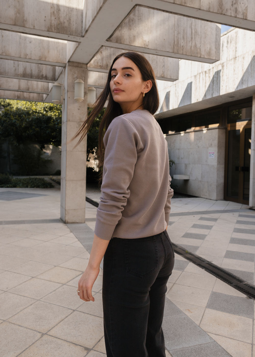 HIVE CREWNECK / GREY