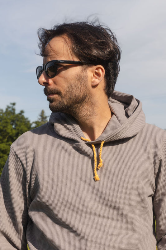 HIVE HOODIE / GREY