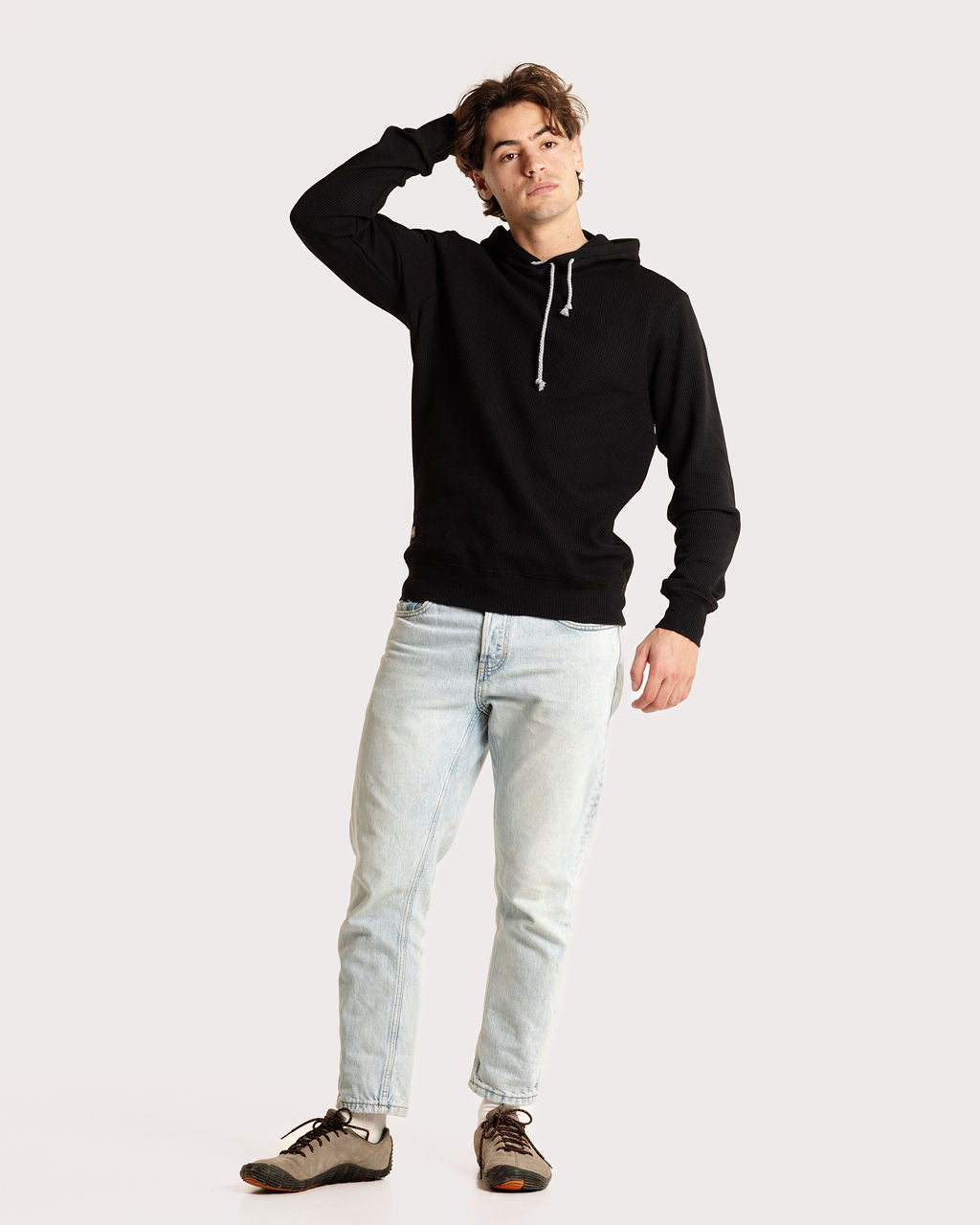 HIVE HOODIE / BLACK