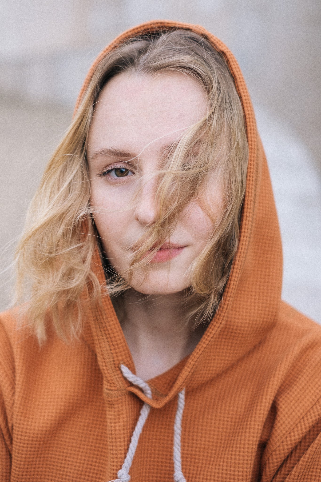 HIVE HOODIE / BRICK