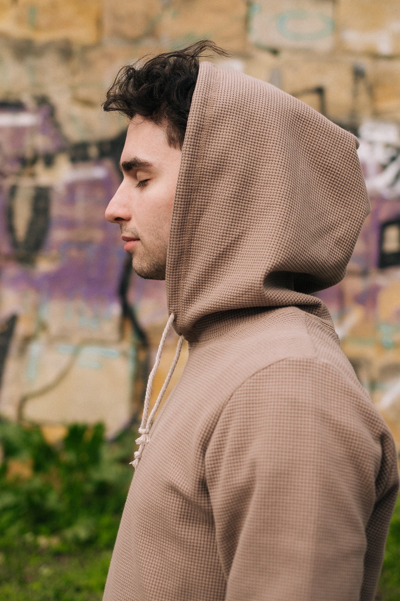 HIVE HOODIE / TAUPE