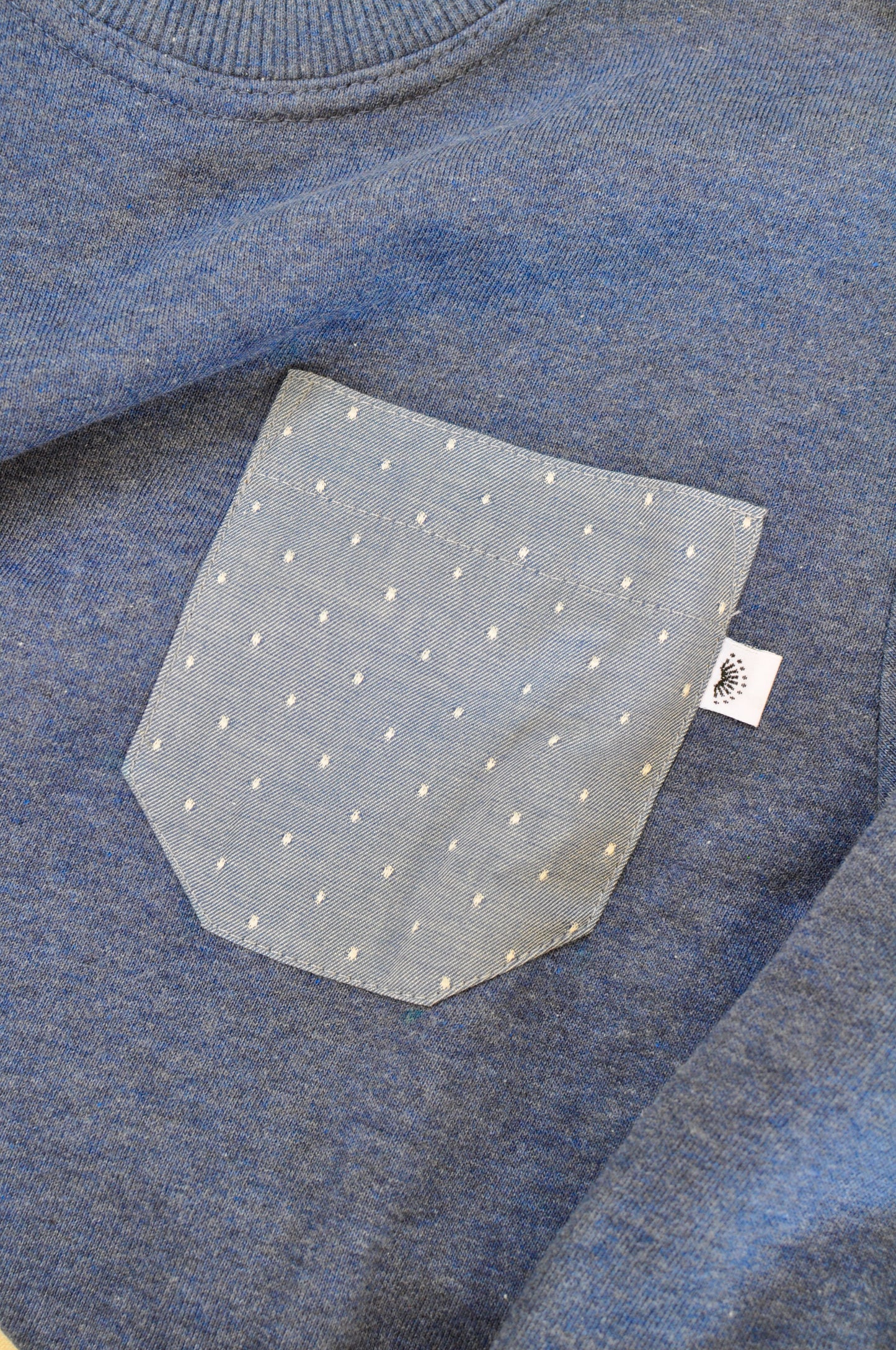 POCKET CREWNECK MEN'S / BLUE MARL