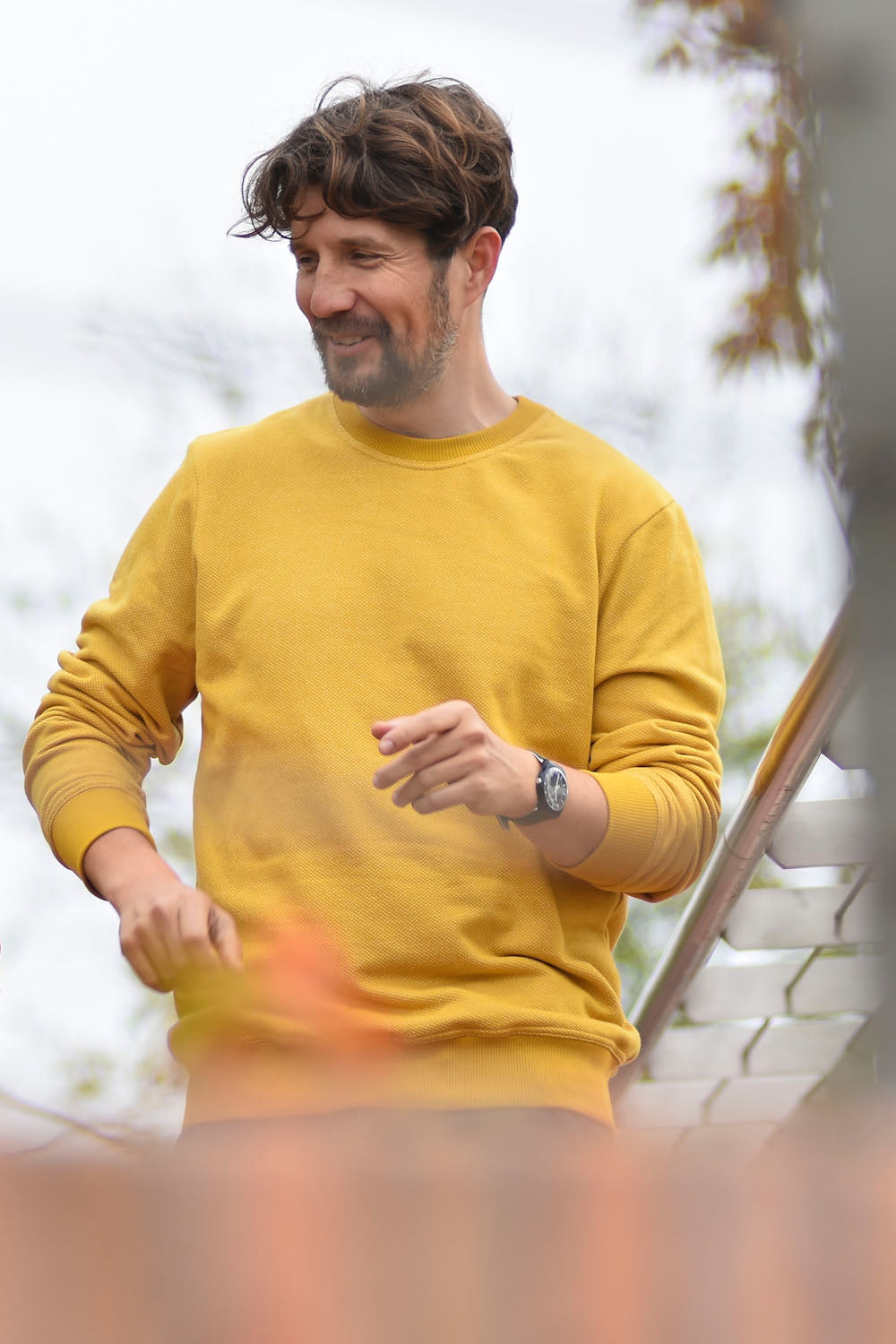 BICOLOR CREWNECK SWEATSHIRT / MUSTARD - Touch Me Not Clothing